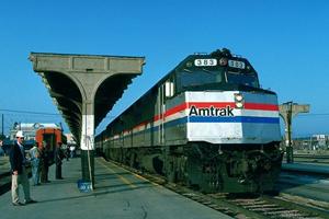 店舗とWebの両方で金箔貼り体験を受付