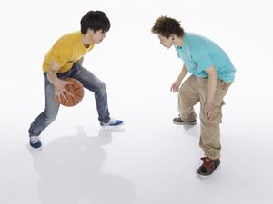 金沢の金箔貼りの家族体験について